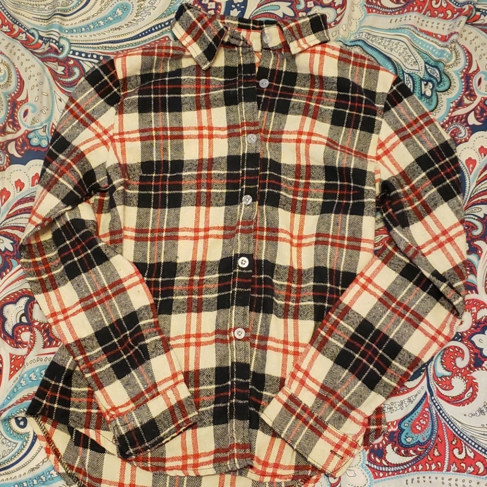 Lightweight flannel shirt